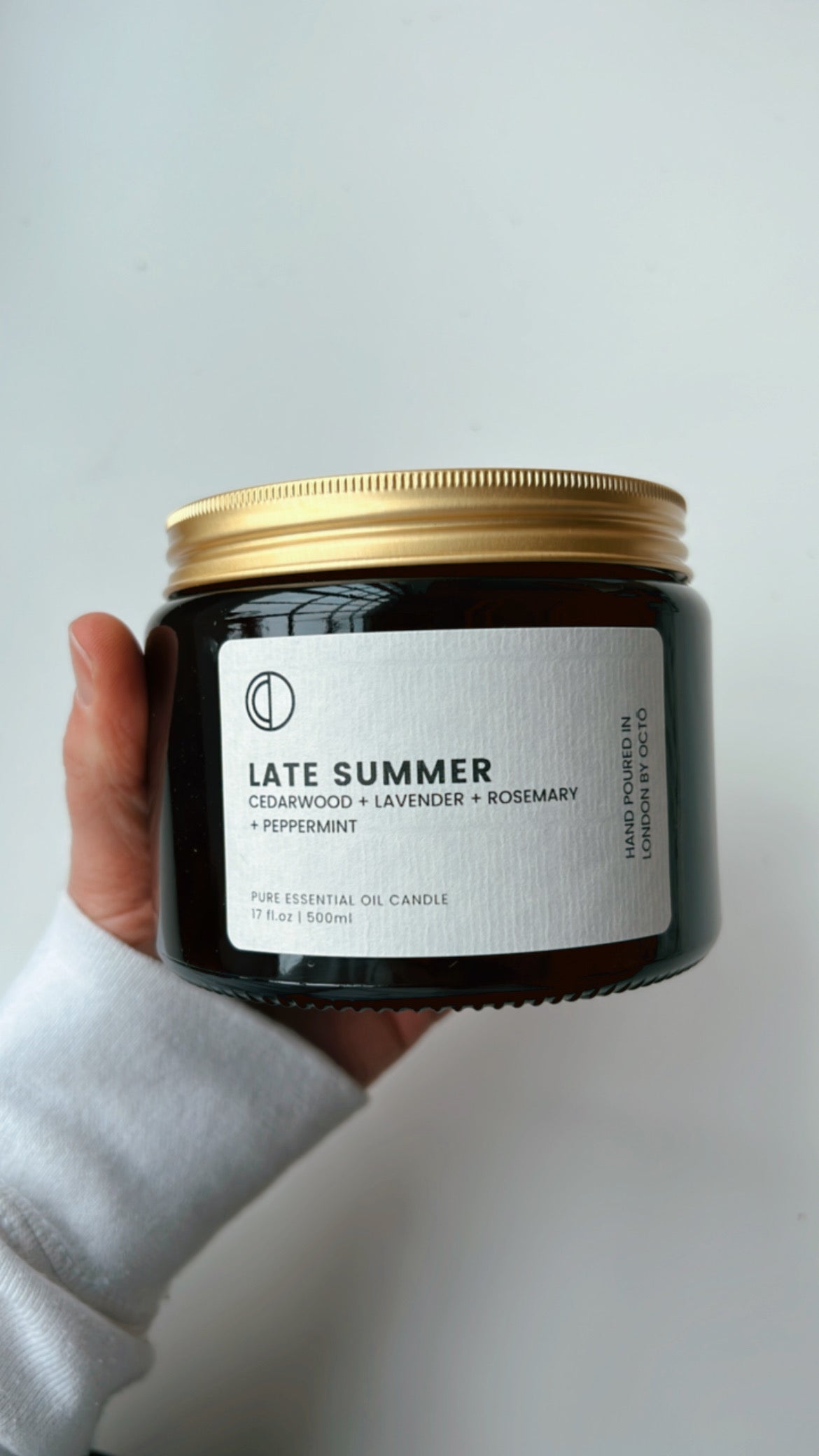 One-off blend essential oil candle in amber glass jar by OCTŌ