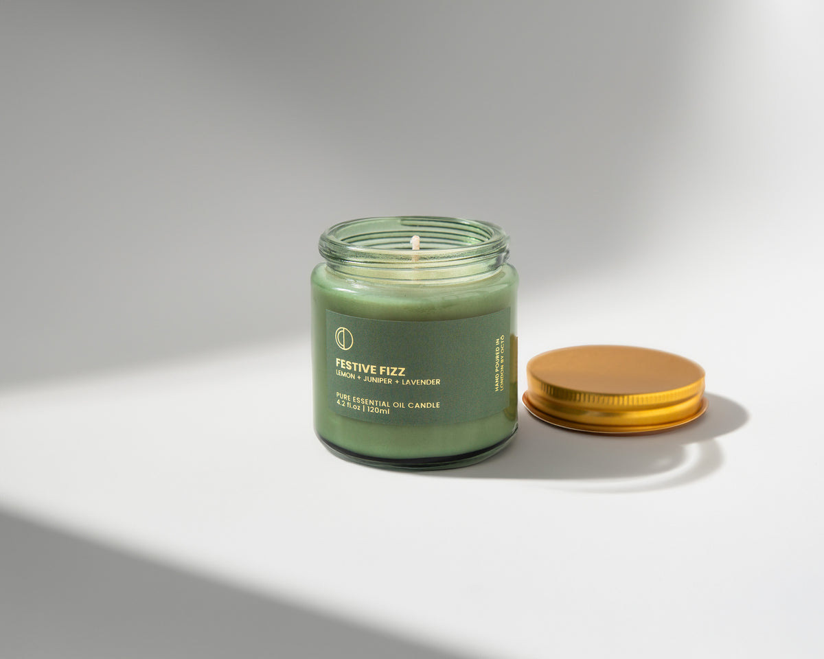 Festive Fizz (Citron + Genévrier + Lavande) | Bougie en pot vert