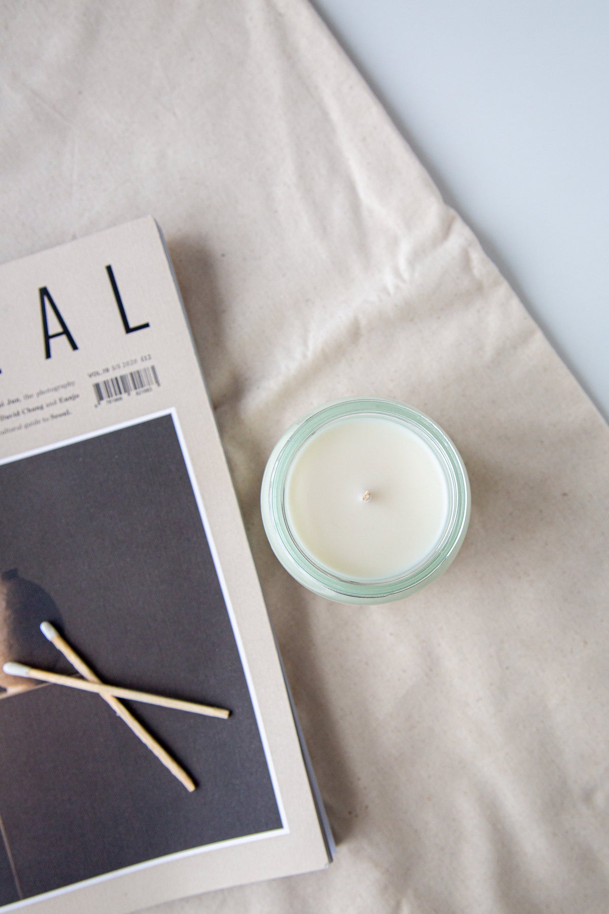 Temps des pulls (Pin + Ylang-ylang + Clou de girofle) | Bougie en pot transparent